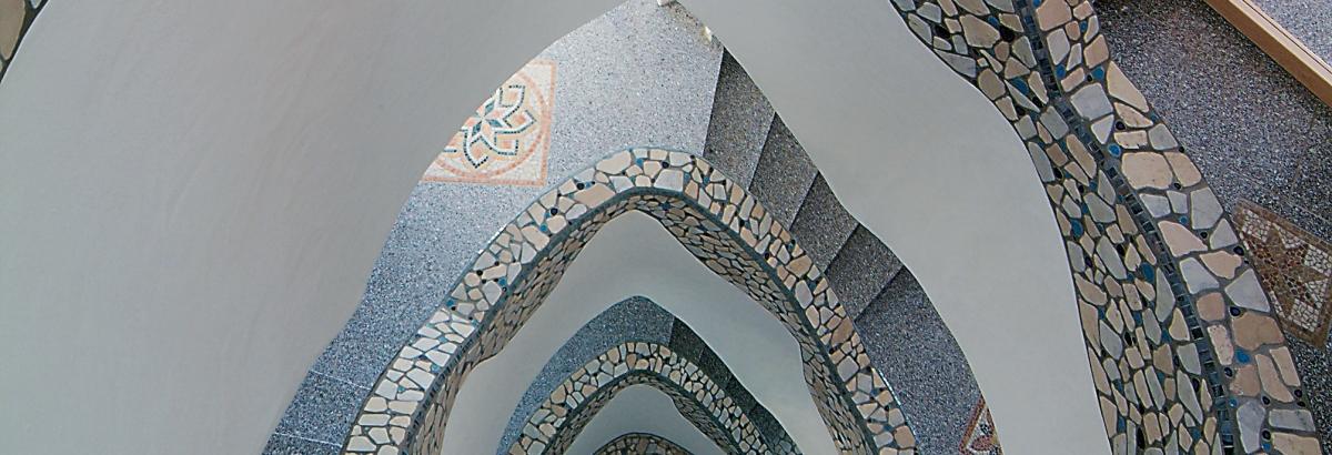 Precisie schilderwerk op mozaïek 